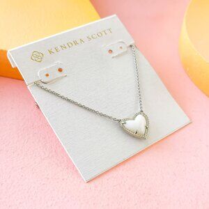 Kendra Scott - Ari Heart Ivory Mother-Of-Pearl Silver Pendant Necklace